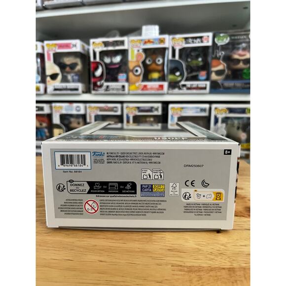 NEW IN HAND EXCLUSIVE Usopp Wanted Poster One Piece Funko Pop #2107 Anime Manga - Picture 6 of 6